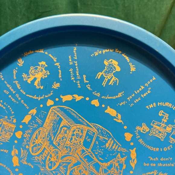 Heart of Amish Country - Vintage Blue Gold Tray - Souvenir Tourist Decor - Picture 5 of 15